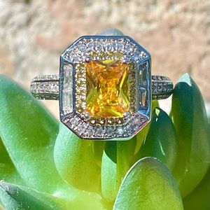 LC YELLOW AND WHITE SAPPHIRES